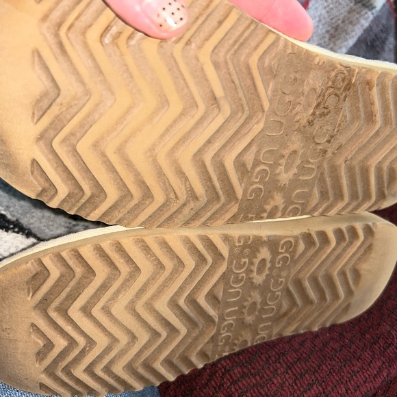 Ugg knit boots - Picture 4 of 4